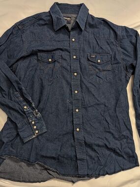 Vintage Wrangler Dark Blue Denim Western Long Sleeve Shirt - Snap Front